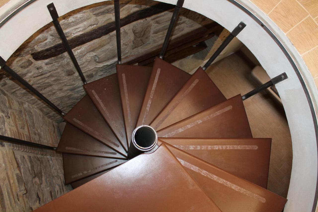 B&B Sotto Le Mura Pietra Montecorvino Ngoại thất bức ảnh