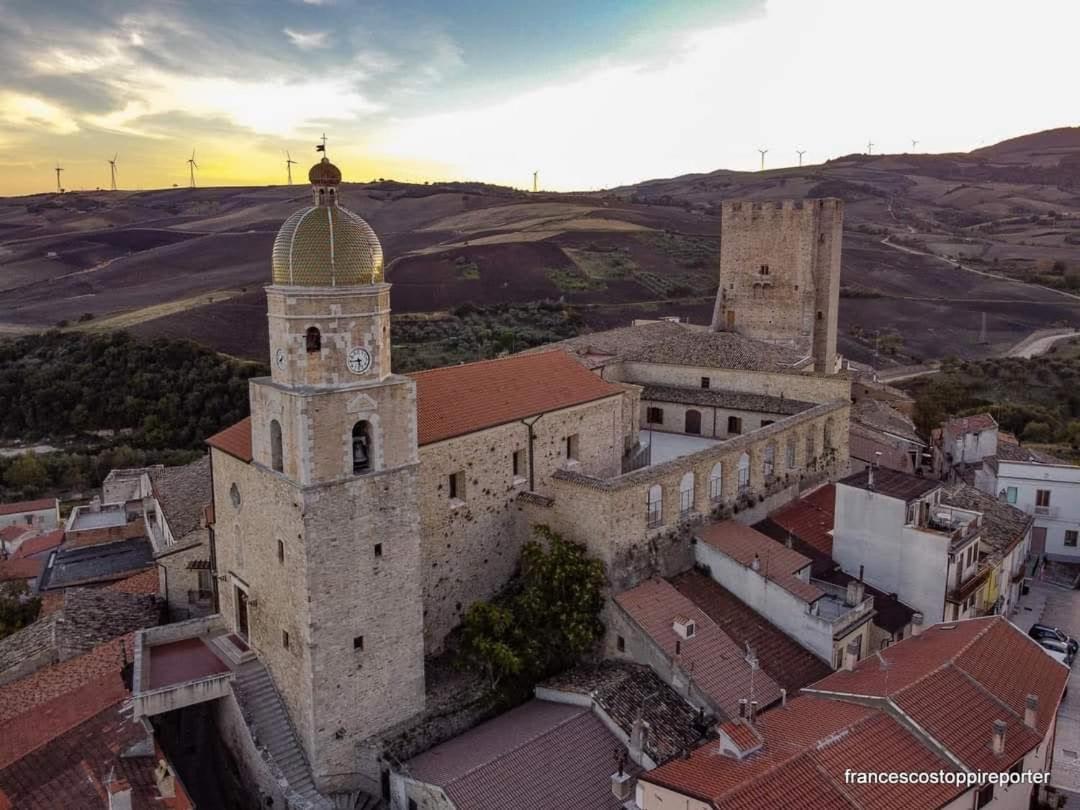 B&B Sotto Le Mura Pietra Montecorvino Ngoại thất bức ảnh