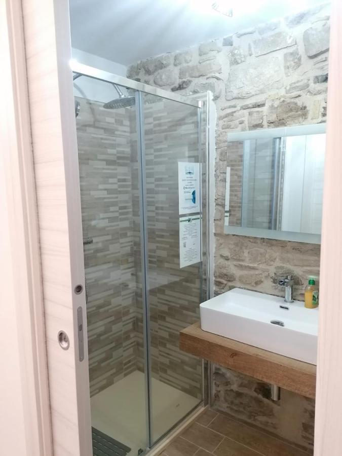B&B Sotto Le Mura Pietra Montecorvino Ngoại thất bức ảnh