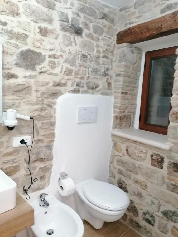B&B Sotto Le Mura Pietra Montecorvino Ngoại thất bức ảnh